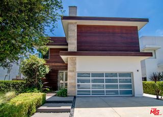 16508 Moorpark Street, Encino, CA 91436