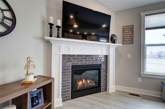 2138 Gambrel Lane, Marion Township, MI 48843