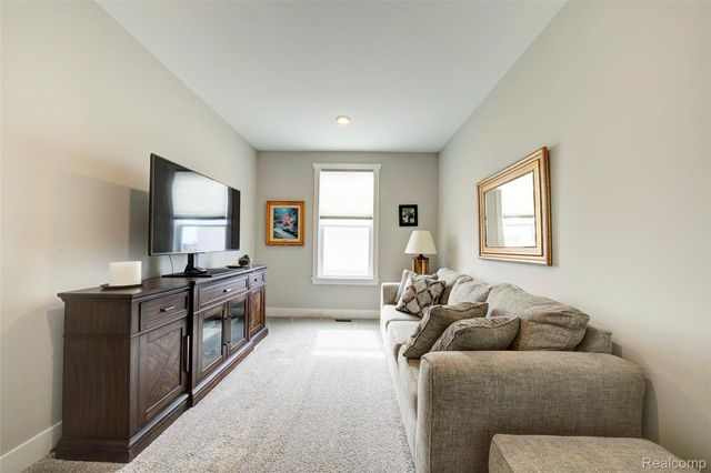 2138 Gambrel Lane, Marion Township, MI 48843