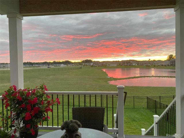 2138 Gambrel Lane, Marion Township, MI 48843