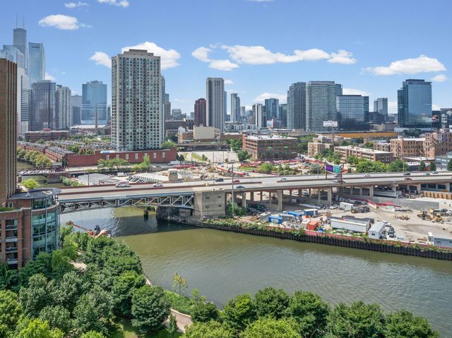 510 W Erie Street 1303, Chicago, IL 60654