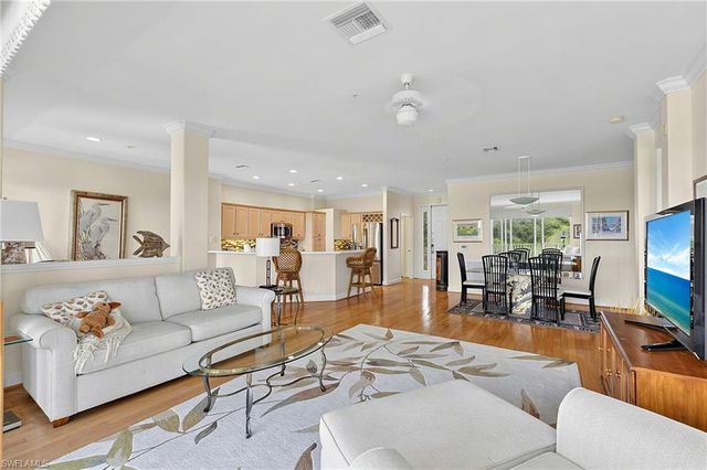 9121 Southmont CV 302, Fort Myers, FL 33908