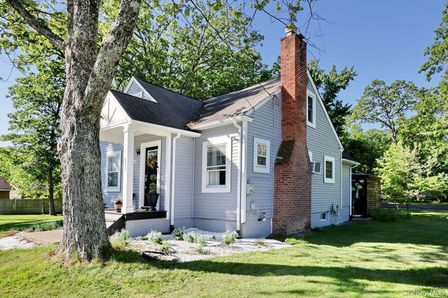 671 Route 211 W, Middletown, NY 10940