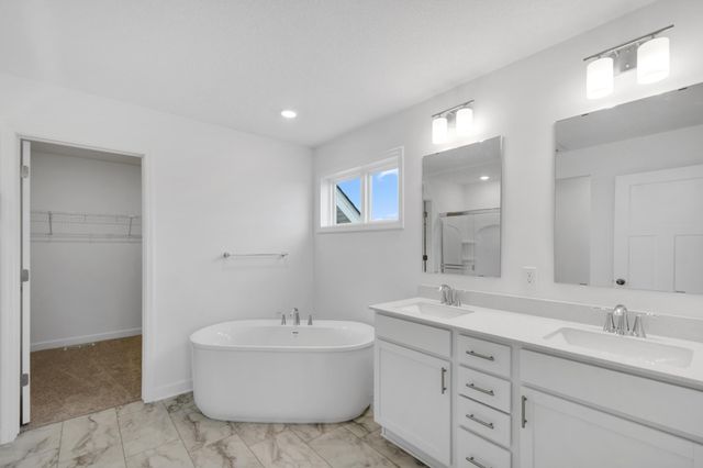 2058 Norway Lane, Lino Lakes, MN 55038