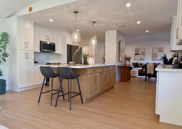 6901 Main Ave, Orangevale, CA 95662