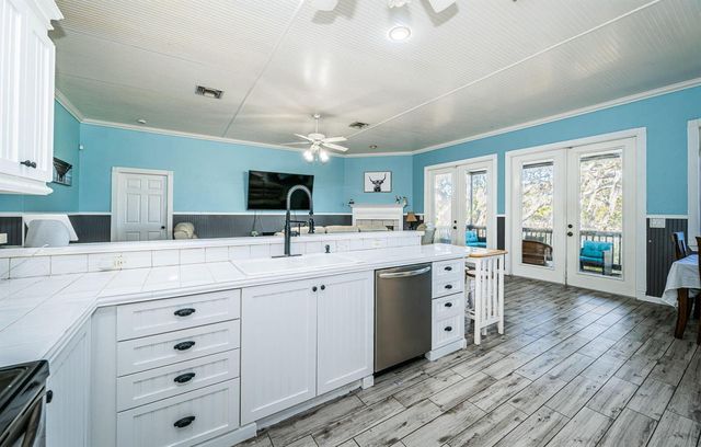 5127 Bay Boulevard, Port Richey, FL 34668