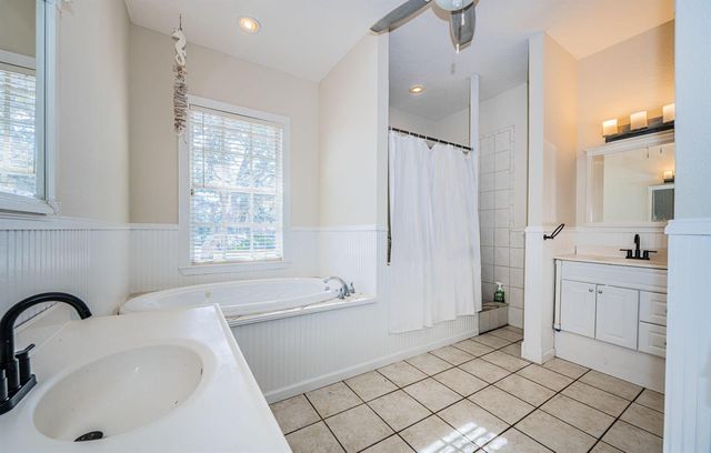 5127 Bay Boulevard, Port Richey, FL 34668