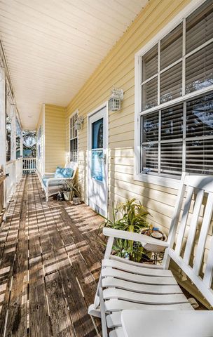 5127 Bay Boulevard, Port Richey, FL 34668