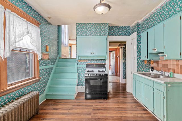 1097 Lincoln Avenue, Saint Paul, MN 55105