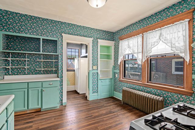 1097 Lincoln Avenue, Saint Paul, MN 55105