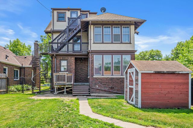 1097 Lincoln Avenue, Saint Paul, MN 55105
