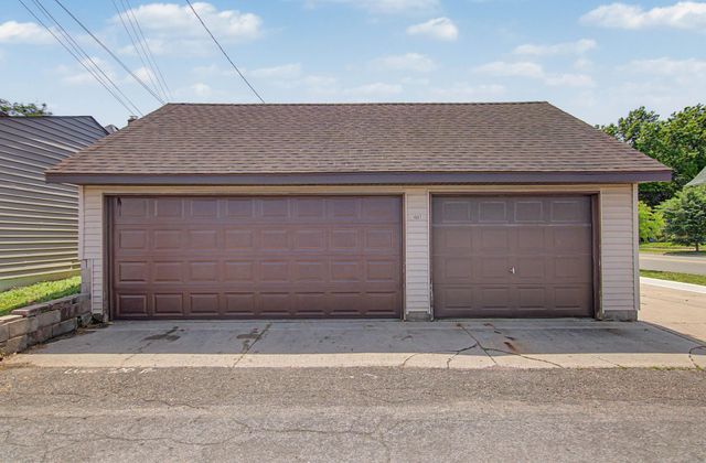 1097 Lincoln Avenue, Saint Paul, MN 55105