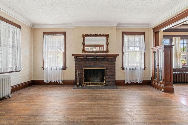 1097 Lincoln Avenue, Saint Paul, MN 55105
