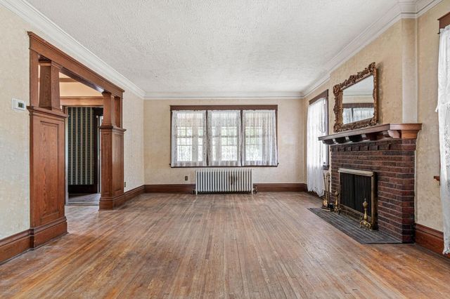 1097 Lincoln Avenue, Saint Paul, MN 55105