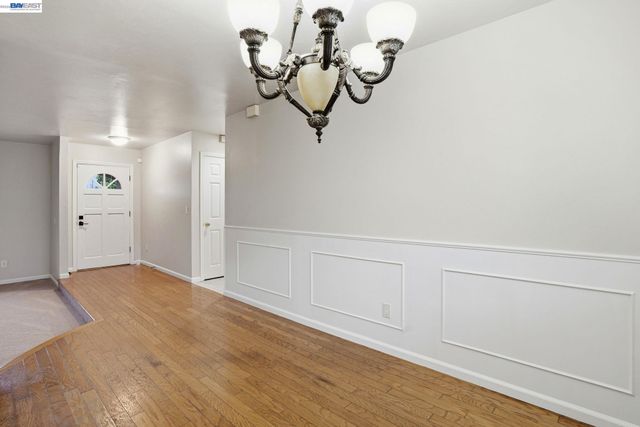 311 Huntington Dr, Antioch, CA 94509