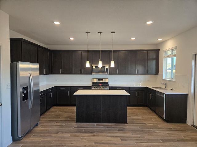 408 Acuff LN, Leander, TX 78641