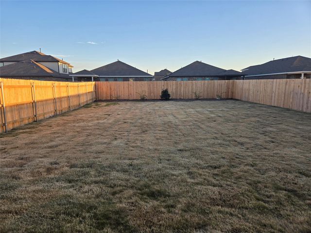 408 Acuff LN, Leander, TX 78641