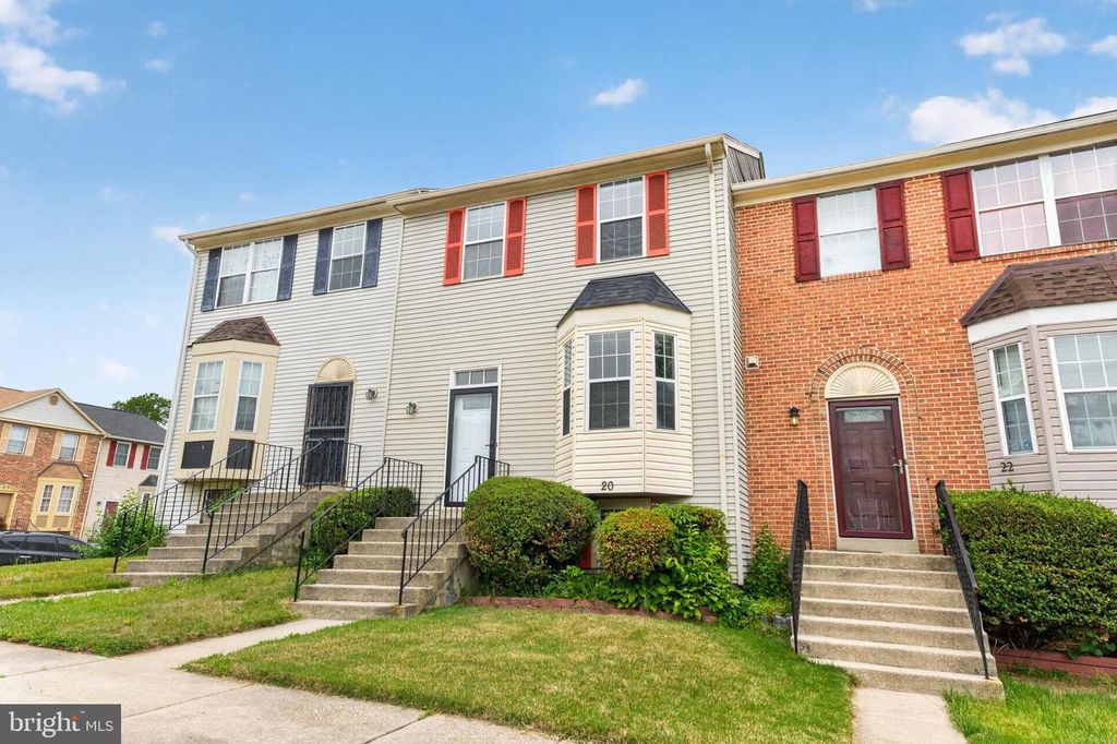 Image 2 of property listing at 20 JOYCETON WAY, Upper Marlboro, MD 20774