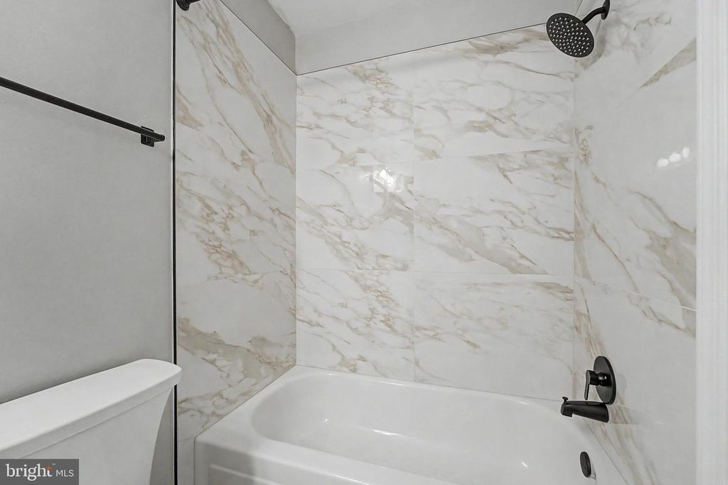 Image 20 of property listing at 20 JOYCETON WAY, Upper Marlboro, MD 20774