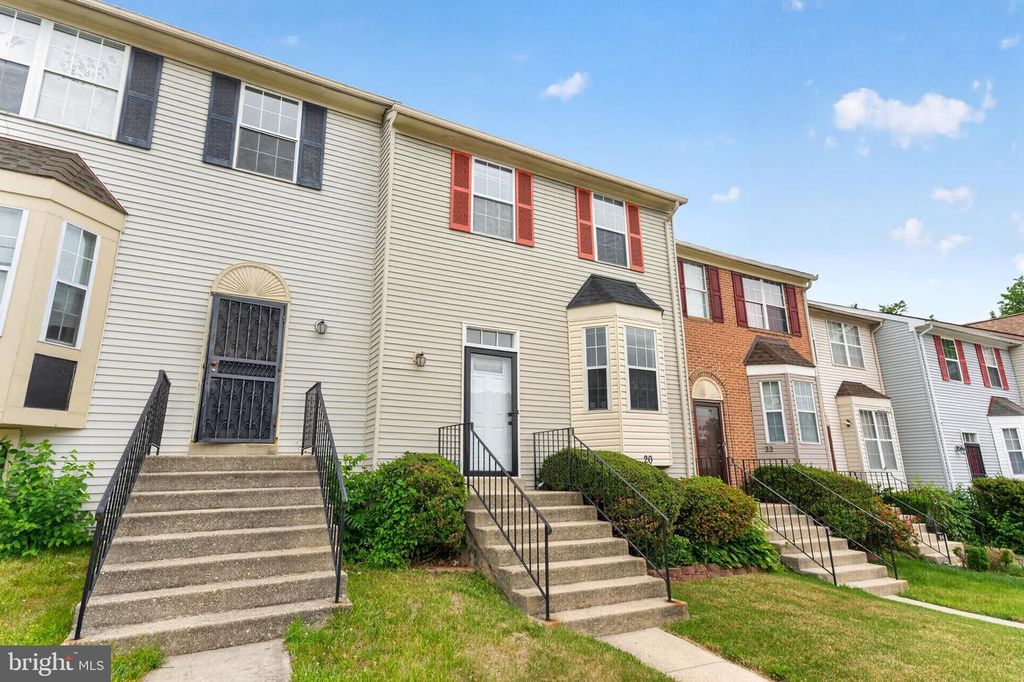 Image 3 of property listing at 20 JOYCETON WAY, Upper Marlboro, MD 20774