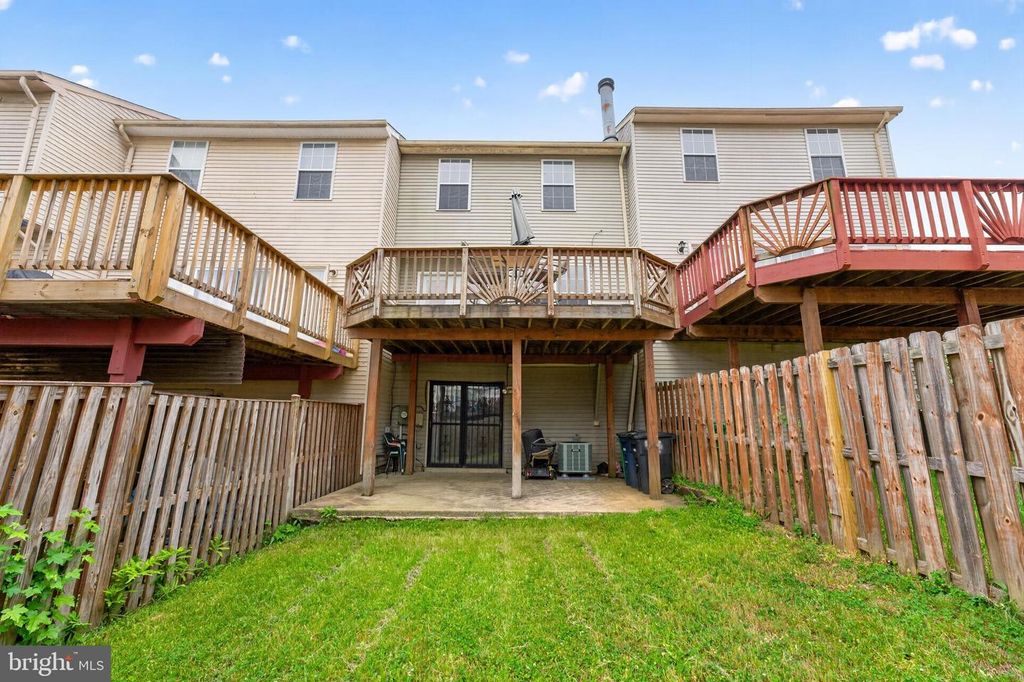 Image 32 of property listing at 20 JOYCETON WAY, Upper Marlboro, MD 20774
