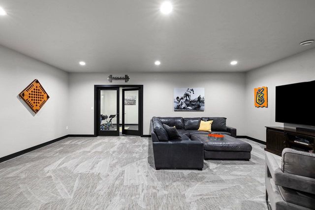 366 ALDON CIRCLE, Green Bay, WI 54304