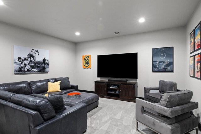 366 ALDON CIRCLE, Green Bay, WI 54304