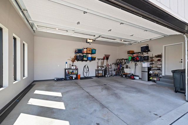 366 ALDON CIRCLE, Green Bay, WI 54304