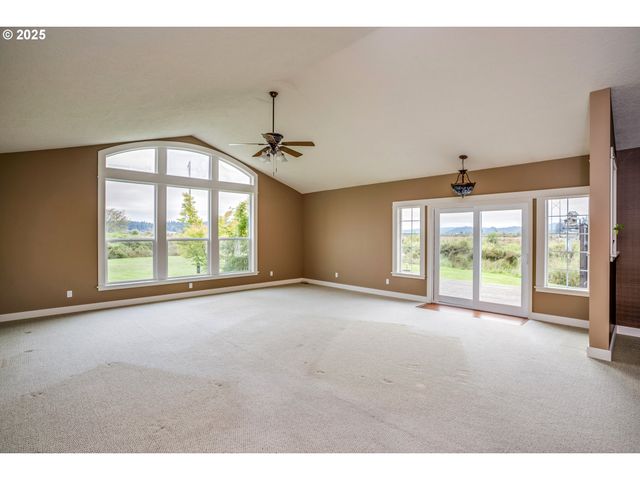 91681 YOUNGS RIVER Rd, Astoria, OR 97103