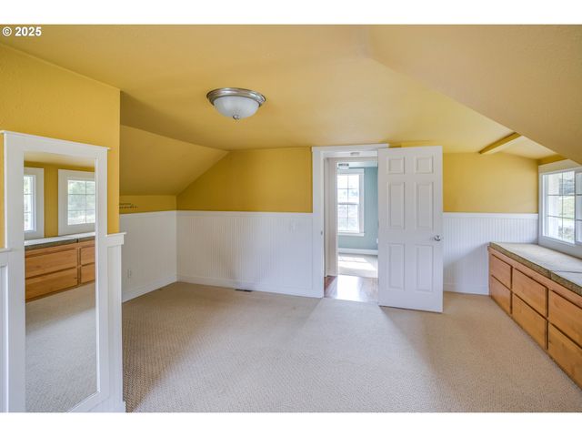 91681 YOUNGS RIVER Rd, Astoria, OR 97103