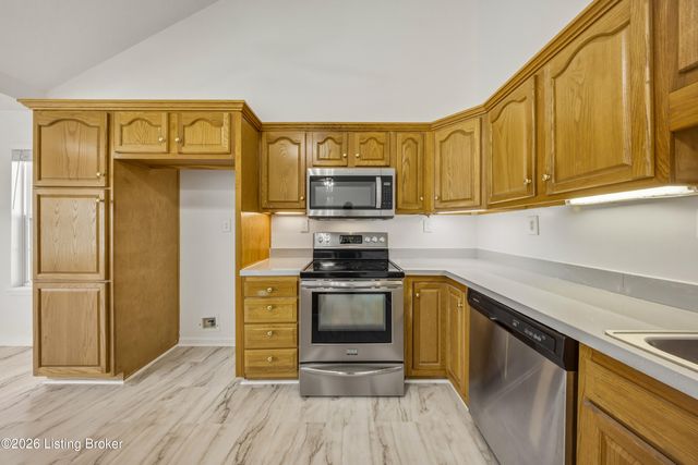 13010 Bessels Blvd, Louisville, KY 40272