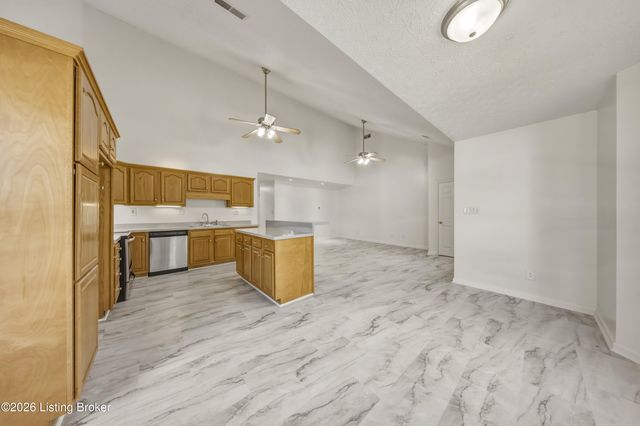 13010 Bessels Blvd, Louisville, KY 40272