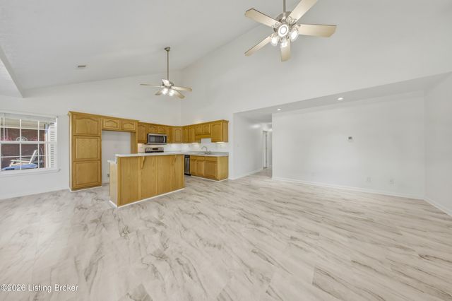 13010 Bessels Blvd, Louisville, KY 40272