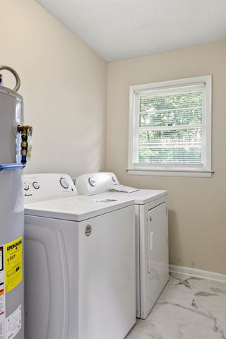 345 Larkwood Drive, Lexington, KY 40509