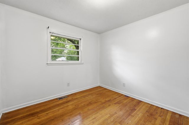345 Larkwood Drive, Lexington, KY 40509