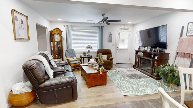 1202 Sunshine Drive, Crestview, FL 32539
