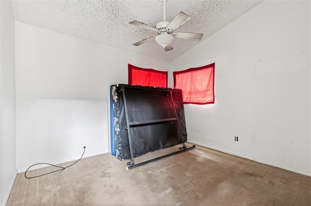 155 Meadow Lake Drive, Trinity, TX 75862