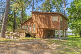 155 Meadow Lake Drive, Trinity, TX 75862