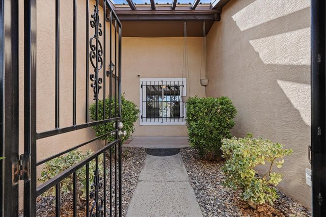 13916 Paseo Vista NE, Albuquerque, NM 87123