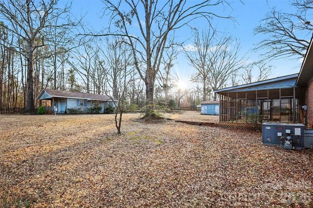 1343 Cedar Pines Lake Road, Lancaster, SC 29720