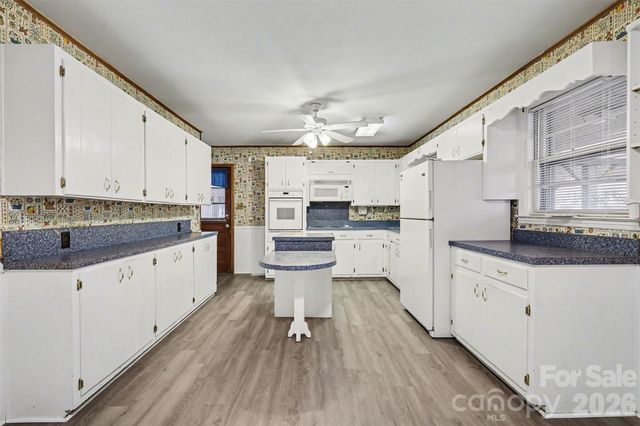 1343 Cedar Pines Lake Road, Lancaster, SC 29720