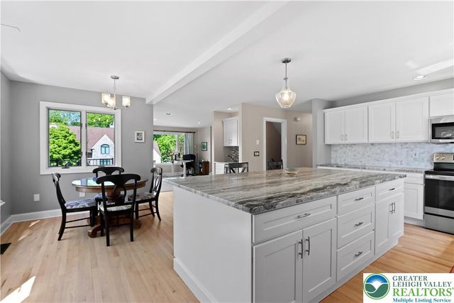 3646 Sturbridge Place, South Whitehall Twp, PA 18104
