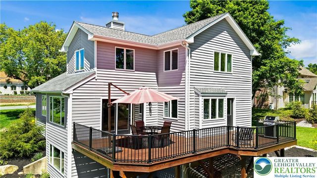 3646 Sturbridge Place, South Whitehall Twp, PA 18104