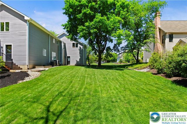 3646 Sturbridge Place, South Whitehall Twp, PA 18104