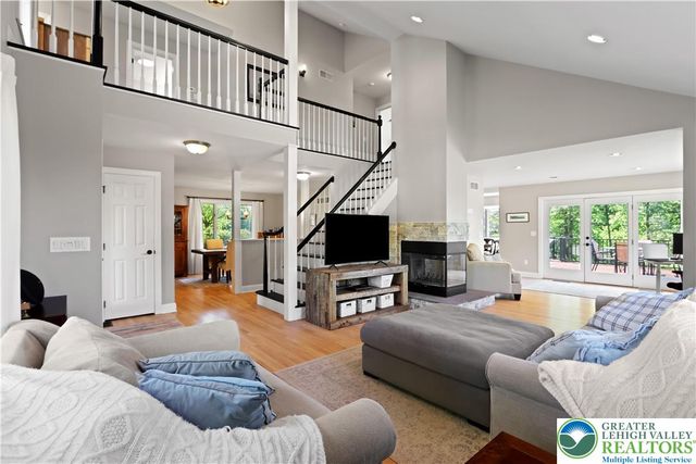 3646 Sturbridge Place, South Whitehall Twp, PA 18104