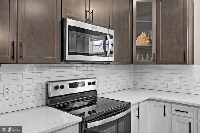 5835 SMITH STATION RD, Fredericksburg, VA 22407