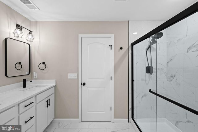 5835 SMITH STATION RD, Fredericksburg, VA 22407