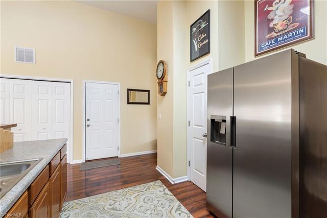 1820 Beeson Park Lane, Kernersville, NC 27284