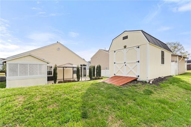 1820 Beeson Park Lane, Kernersville, NC 27284