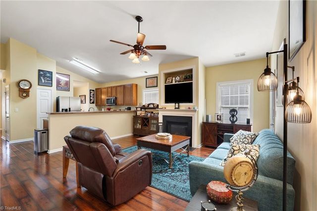 1820 Beeson Park Lane, Kernersville, NC 27284